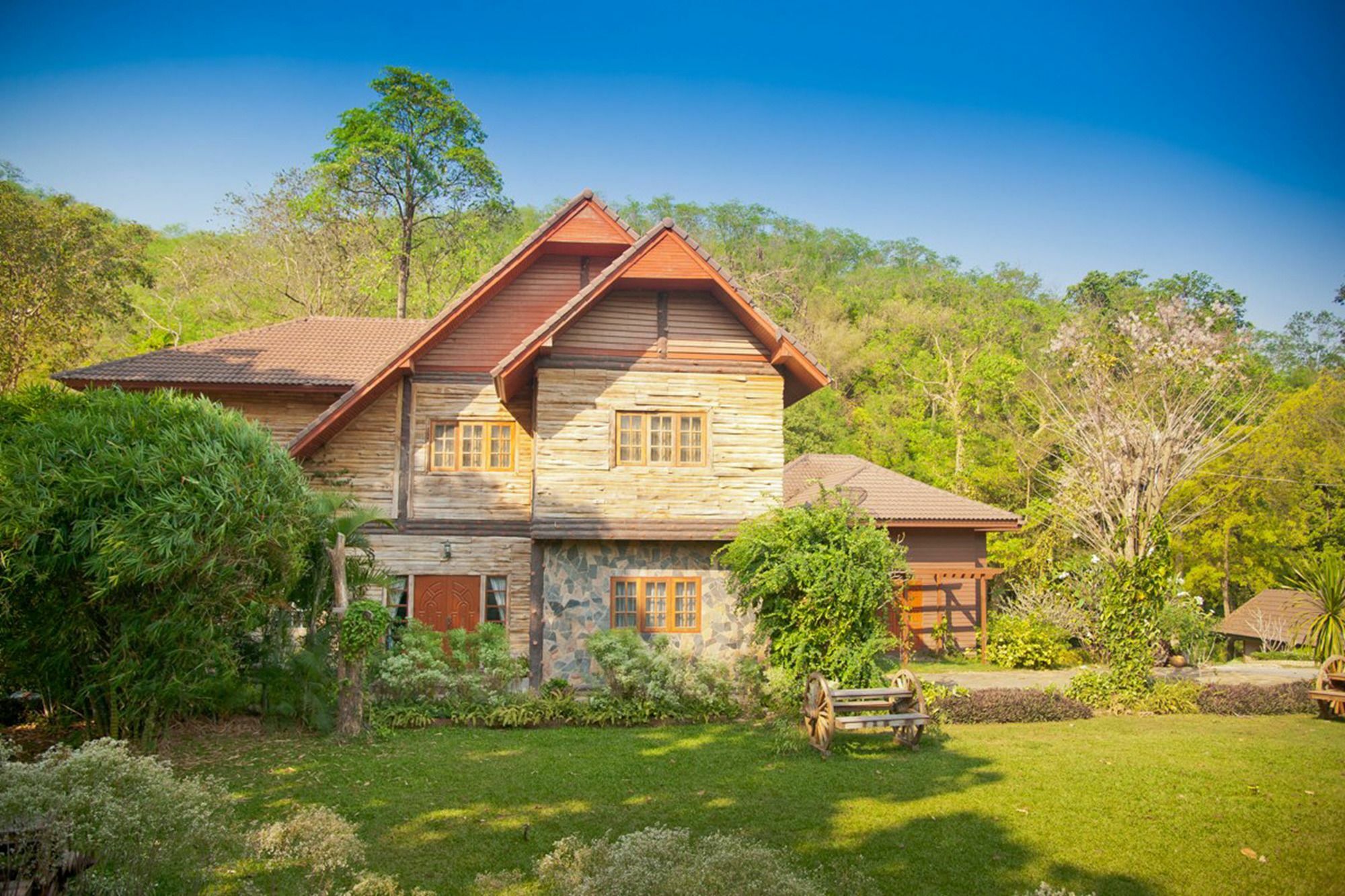 Khao Nam Fah Resort Pak Chong Exteriör bild